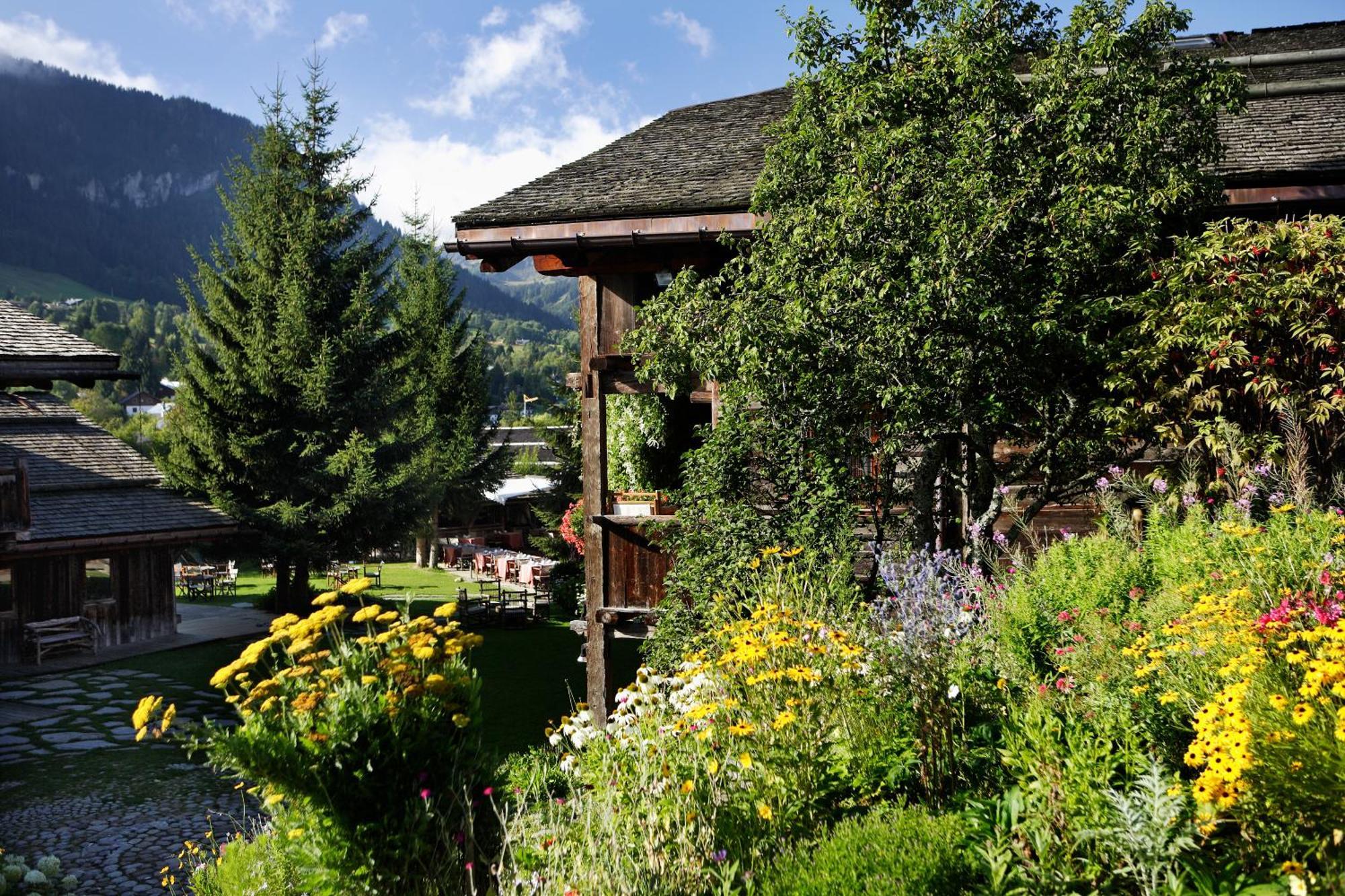 Hotel Les Fermes De Marie 5*