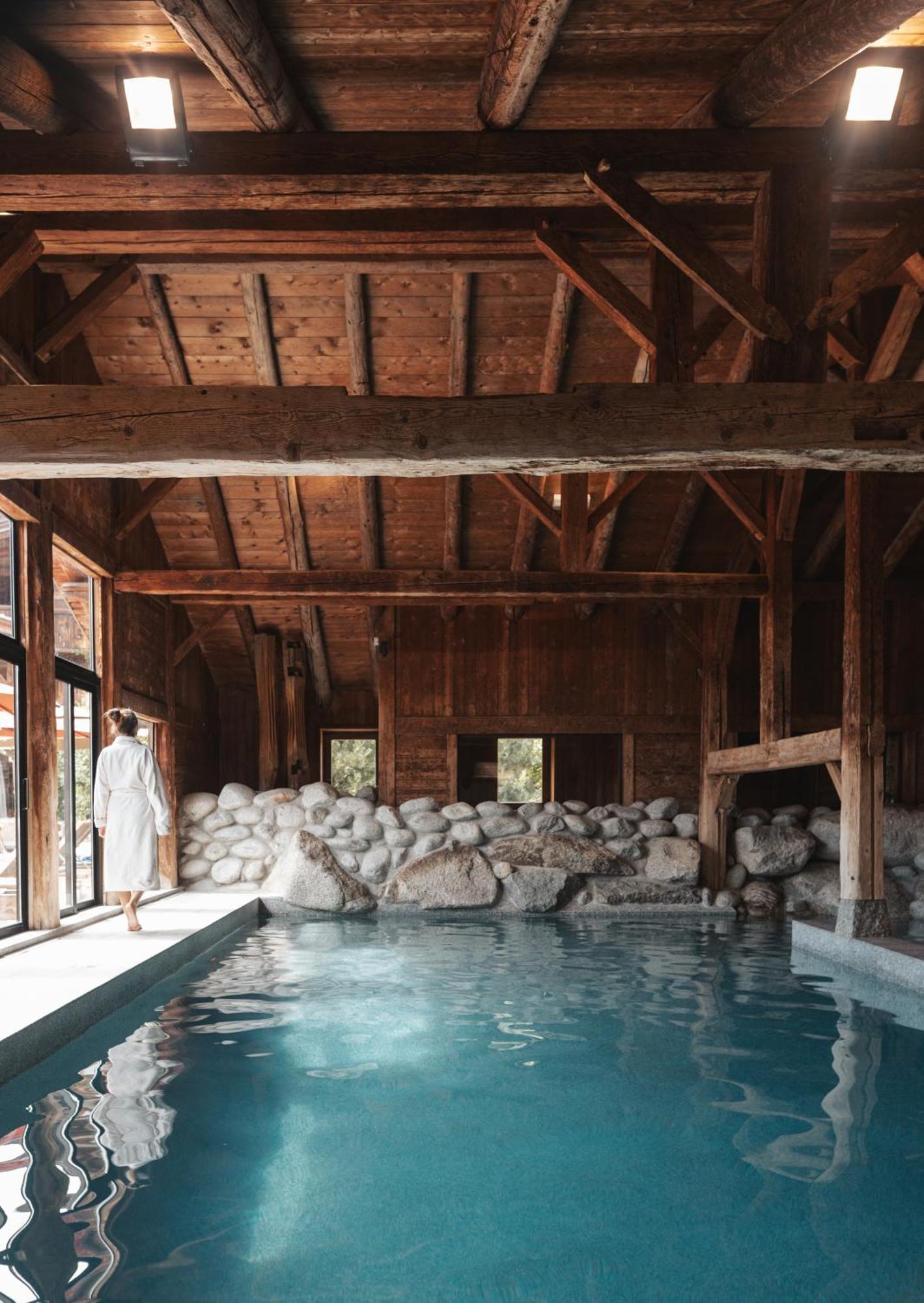 Hotel Les Fermes De Marie 5*